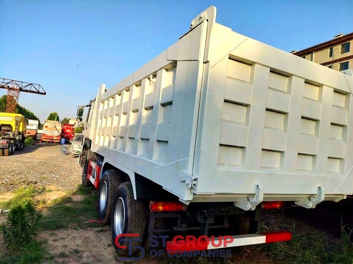 2023 SINOTRUCK HOWO DUMP TRUCK 371HP 6x4 for sale in Nairobi | Soko Ads