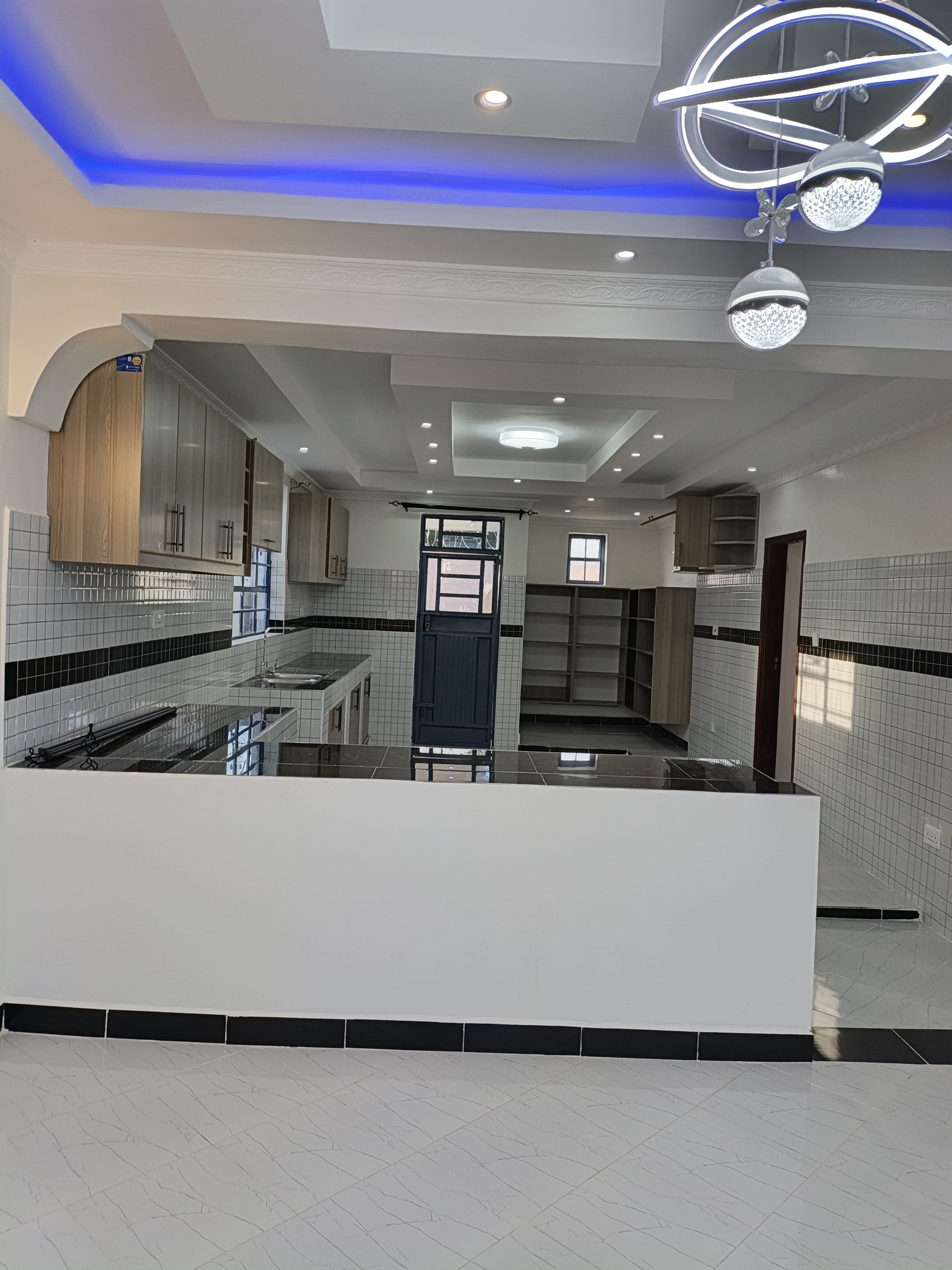 FOR SALE: SPACIOUS 3-BEDROOM ALL-ENSUITE FLAT-ROOFED BUNGALOW PLUS SQ IN RUIRU-MUGUTHA for sale in Kiambu 
 | Soko Ads