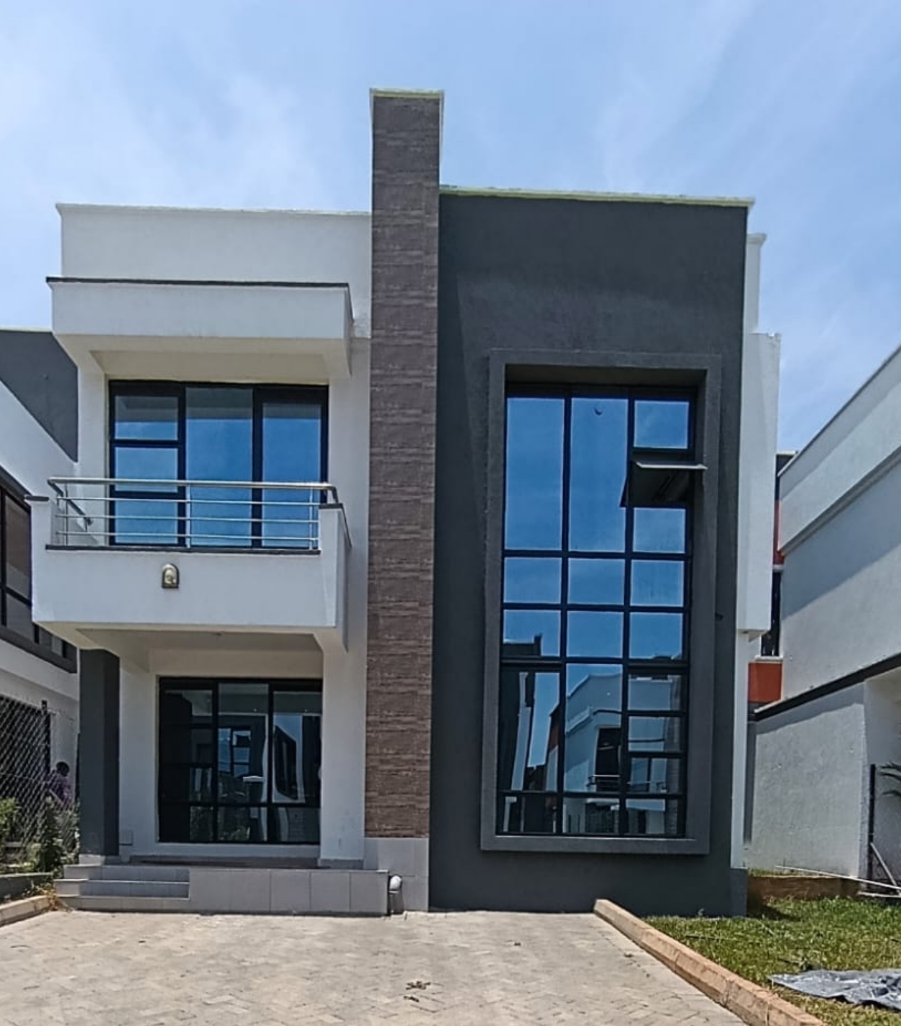 🏡 FOR SALE: Modern 4-Bedroom All Ensuite Flat-Roofed Maisonette Plus Family Room & DSQ – Ruiru-Eastern Bypass🏡  for sale in Kiambu 
 | Soko Ads